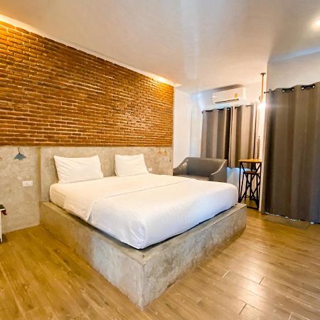Pimchanok Resort 펫차부리 외부 사진